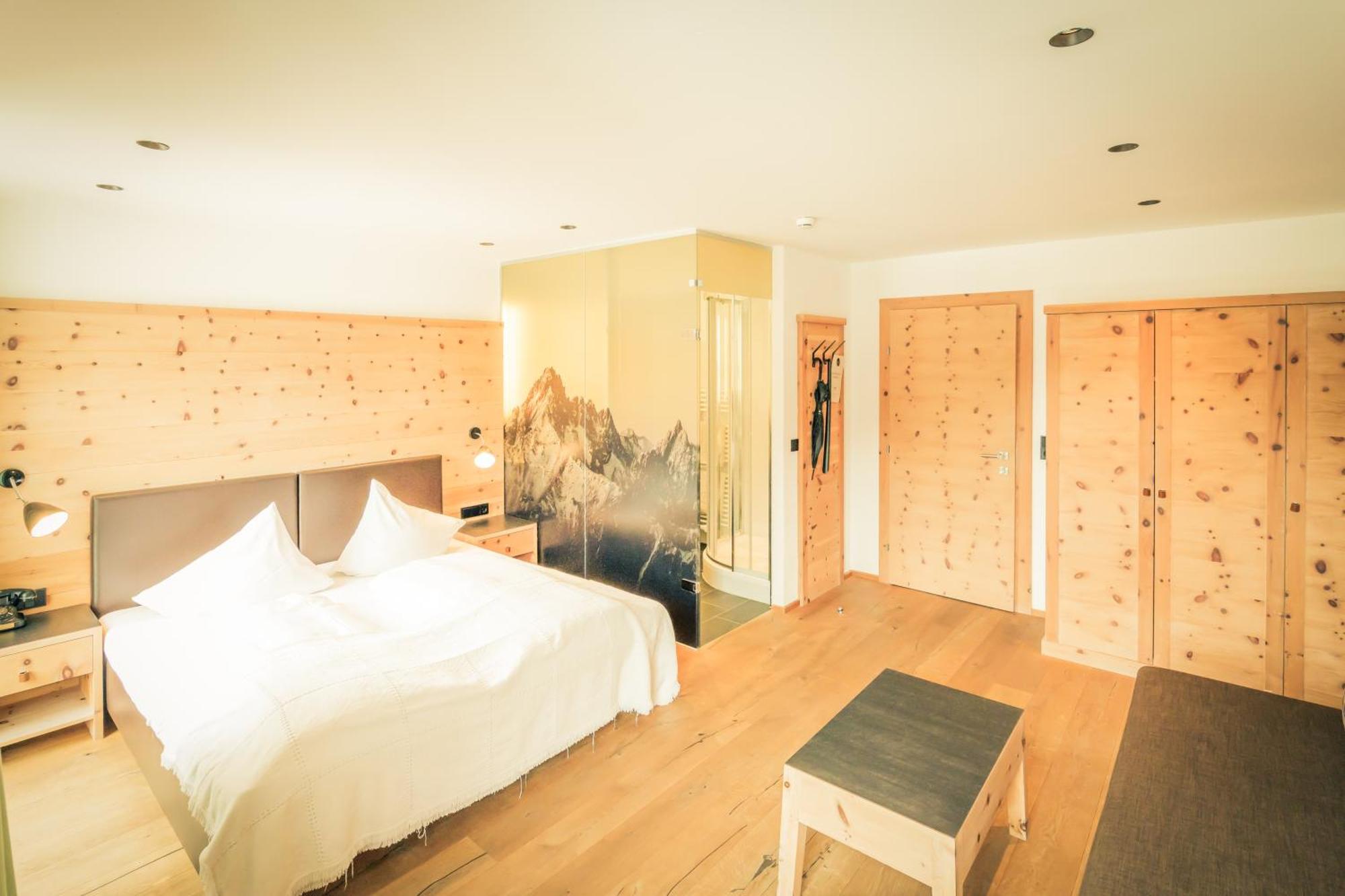 Posthotel Lechtal, Arlberg โฮลซ์เกา ภายนอก รูปภาพ