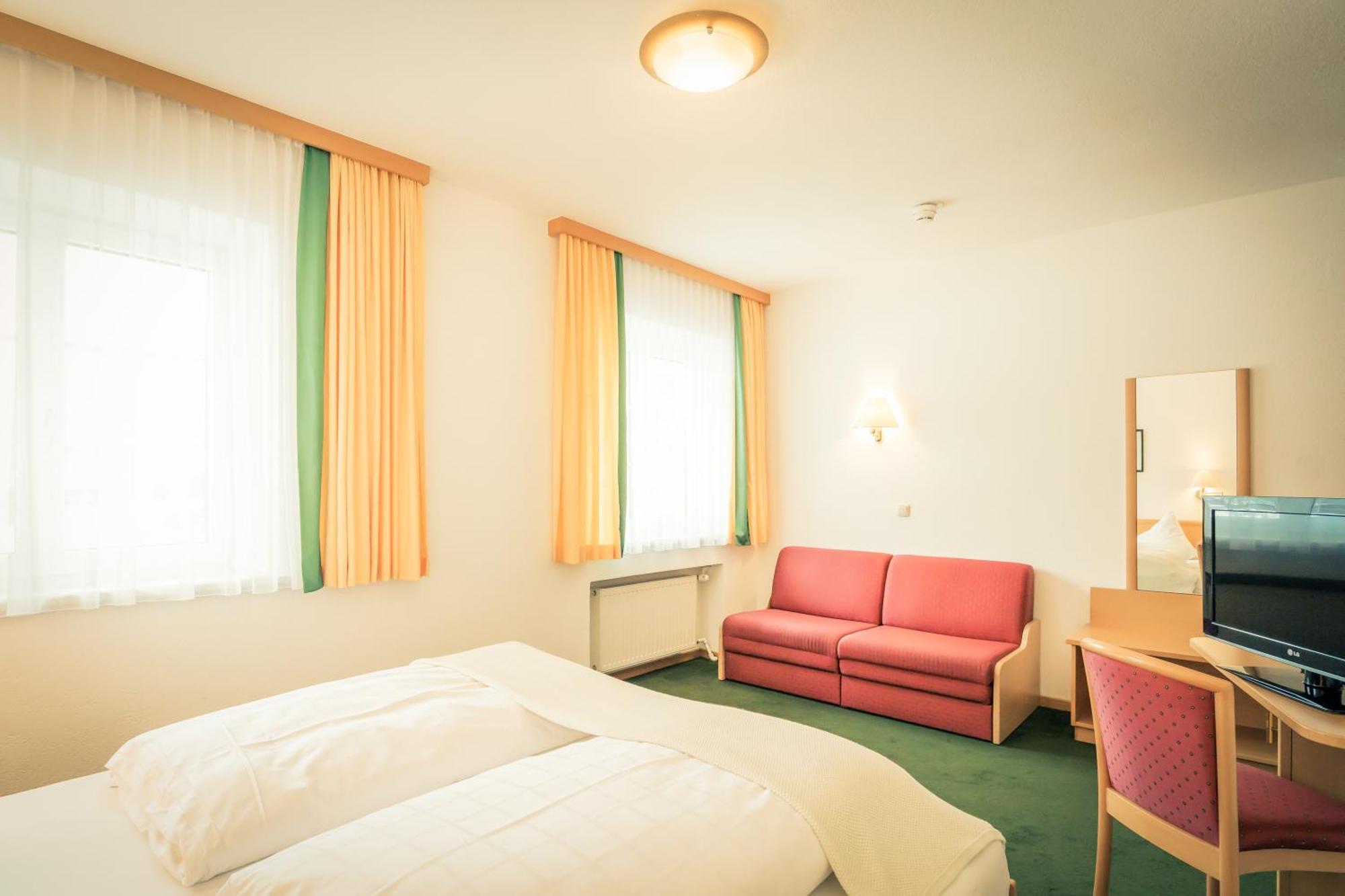 Posthotel Lechtal, Arlberg โฮลซ์เกา ภายนอก รูปภาพ