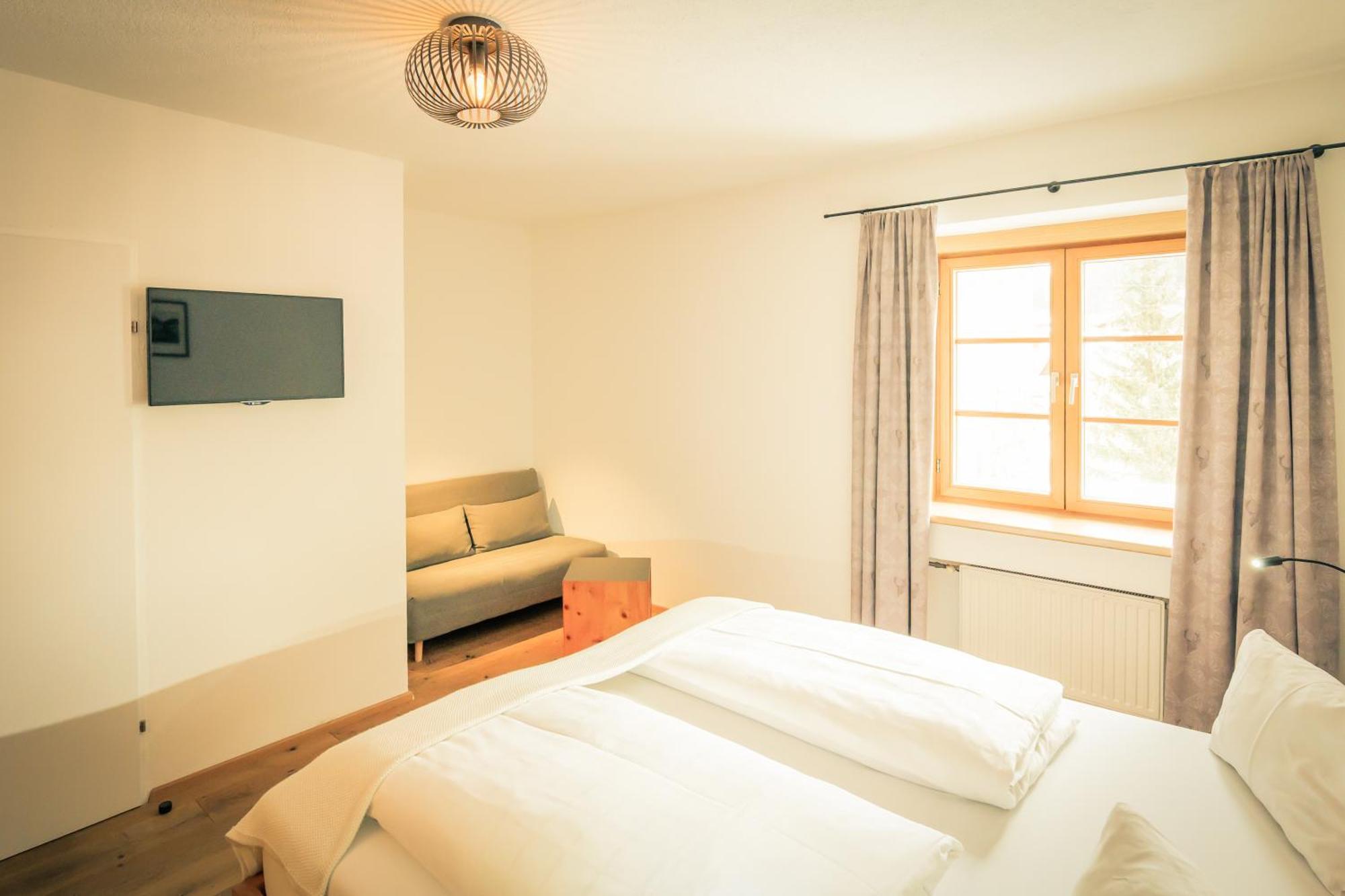 Posthotel Lechtal, Arlberg โฮลซ์เกา ภายนอก รูปภาพ