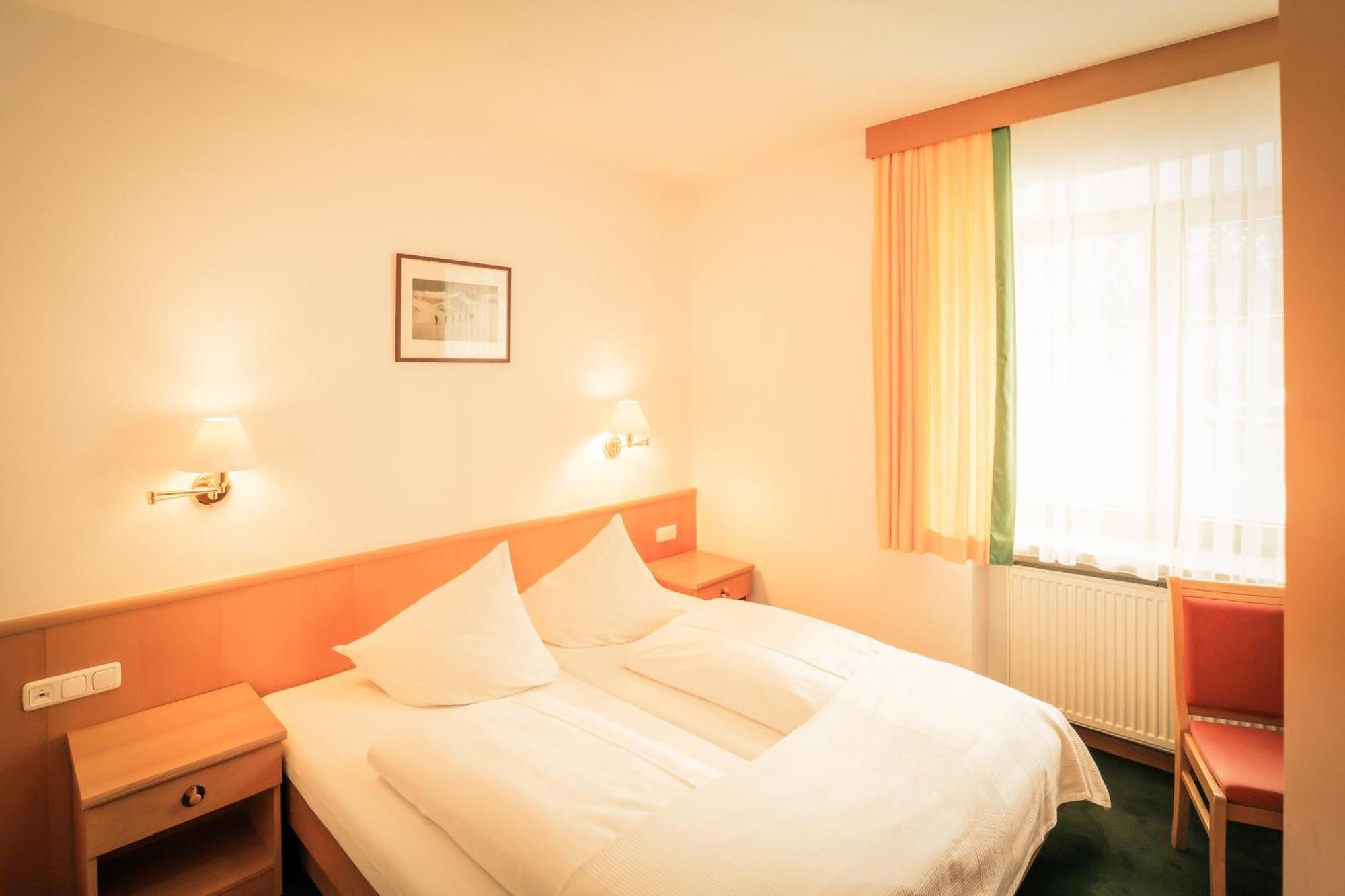 Posthotel Lechtal, Arlberg โฮลซ์เกา ภายนอก รูปภาพ
